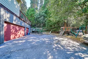 23891 Lakeview, Crestline, CA 92325 - Photo 4