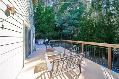 23891 Lakeview, Crestline, CA 92325 - Photo 10