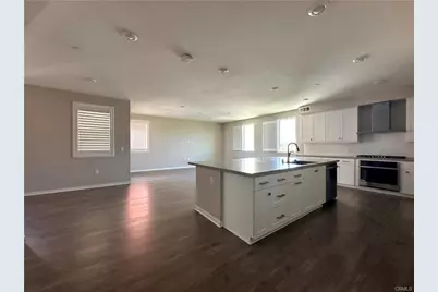 145 Bowery, Irvine, CA 92612 - Photo 4