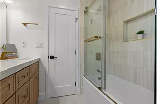 6280 Mosley, Los Angeles, CA 90056 - Photo 14
