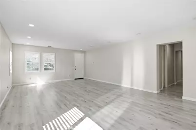 558 Calderone, Corona, CA 92879 - Photo 8