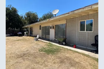 17776 Citron Avenue, Fontana, CA 92335 - Photo 6