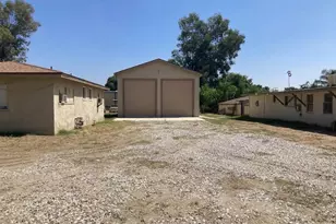 17776 Citron Ave, Fontana, CA 92335 - Photo 8
