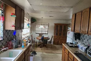 1325 Perris, San Bernardino, CA 92411 - Photo 6