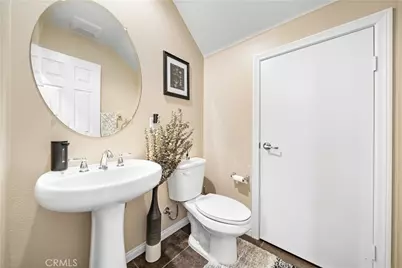 15843 McIntosh Avenue, Chino, CA 91708 - Photo 16