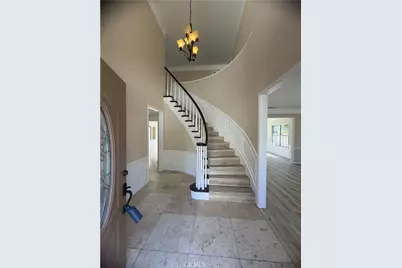 40320 Via Sonoro, Murrieta, CA 92562 - Photo 2