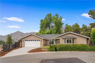 291 Hillandale Ct, Riverside, CA 92507 - Photo 1