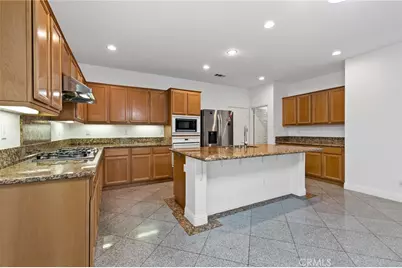 7251 Blue Crab Court, Eastvale, CA 92880 - Photo 6