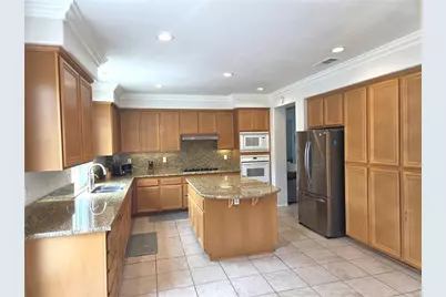 13346 Wagon Creek Way, Eastvale, CA 92880 - Photo 10