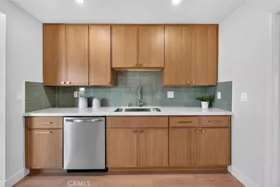 1028 S Sunkist, West Covina, CA 91790 - Photo 20