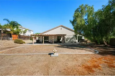 19175 Hawkhill, Perris, CA 92570 - Photo 34