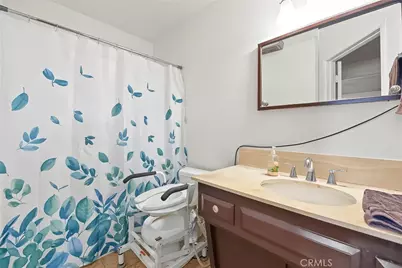 2122 Saticoy, Pomona, CA 91767 - Photo 24