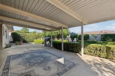 2122 Saticoy, Pomona, CA 91767 - Photo 48