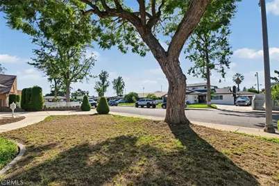 2122 Saticoy, Pomona, CA 91767 - Photo 54