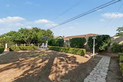 2122 Saticoy, Pomona, CA 91767 - Photo 42