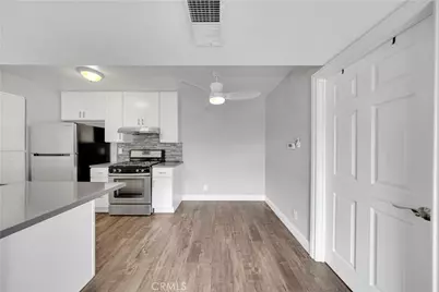 2801 S Fairview St #B, Santa Ana, CA 92704 - Photo 14