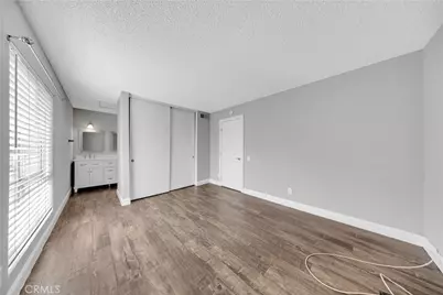 2801 S Fairview St #B, Santa Ana, CA 92704 - Photo 32