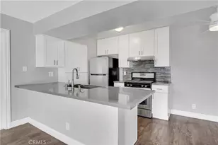 2801 S Fairview St, Santa Ana, CA 92704 - Photo 24