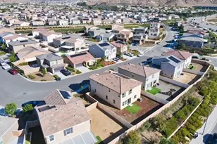 20009 Lemonscent Dr, Riverside, CA 92507 - Photo 6
