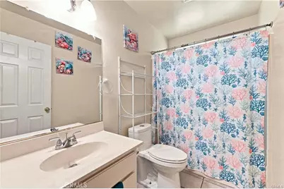 17317 Marygold, Bloomington, CA 92316 - Photo 8