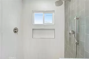 20919 Costanso St, Woodland Hills, CA 91364 - Photo 26