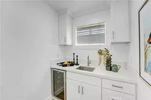 20919 Costanso St, Woodland Hills, CA 91364 - Photo 24