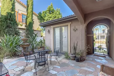 7585 Shadyside Way, Jurupa, CA 92880 - Photo 4