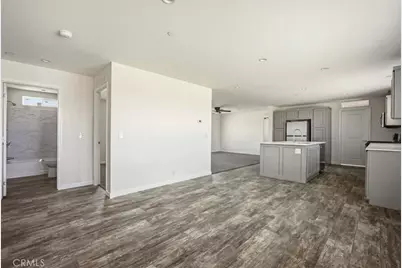7323 Woodcliff Street, Phelan, CA 92371 - Photo 10