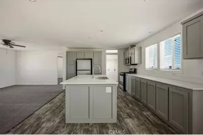 7323 Woodcliff Street, Phelan, CA 92371 - Photo 6