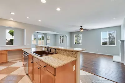 27307 Trefoil Street, Murrieta, CA 92562 - Photo 16