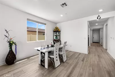 15220 Dawning Court, Lake Elsinore, CA 92530 - Photo 14
