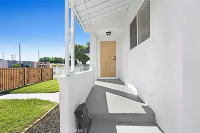 923 E 85th, Los Angeles, CA 90001 - Photo 4