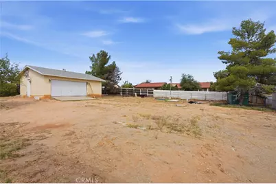 18060 Walnut Street, Hesperia, CA 92345 - Photo 24