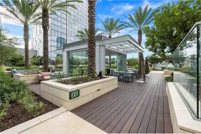 877 Francisco Street #4111, Los Angeles, CA 90017 - Photo 26