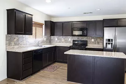 7079 Bella Strada, Fontana, CA 92336 - Photo 4