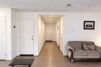 7079 Bella Strada, Fontana, CA 92336 - Photo 14