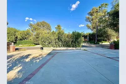 4751 Glen Ivy Street, La Verne, CA 91750 - Photo 2