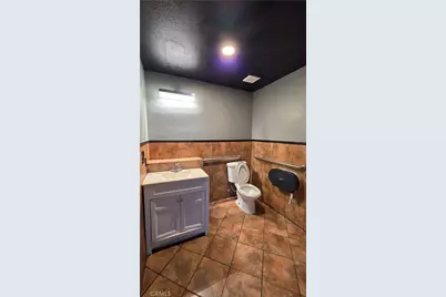 10759 Magnolia Avenue #LMN, Riverside, CA 92505 - Photo 14