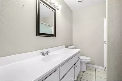 700 W La Veta #C6, Orange, CA 92868 - Photo 2