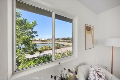 1035 N Smiderle, Ontario, CA 91764 - Photo 44