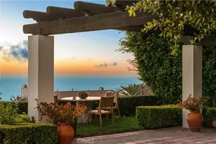 24 Scenic Bluff, Newport Coast, CA 92657 - Photo 4