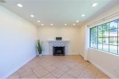 2708 S Tamarask Court, Ontario, CA 91761 - Photo 8