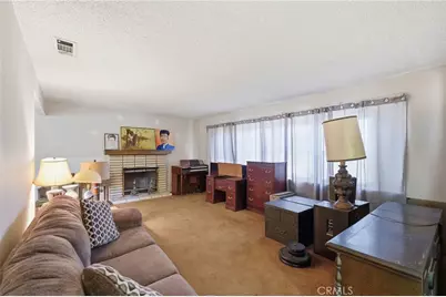 9476 Cypress, Fontana, CA 92335 - Photo 2