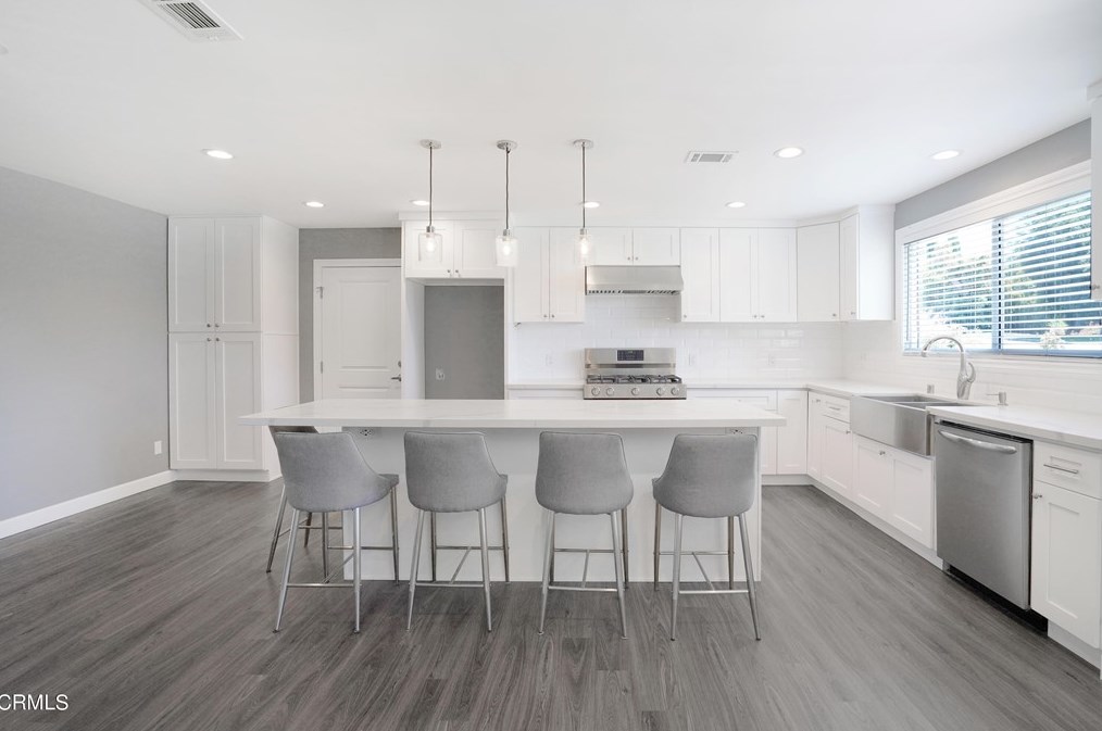 2329 Calle Alucema, Thousand Oaks, CA 91360-6601