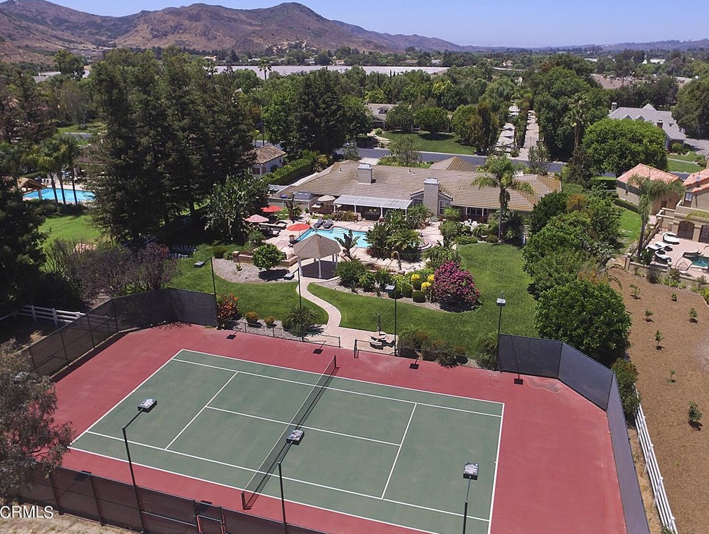 2284 Applewood Ln, Camarillo, CA 93012-8854