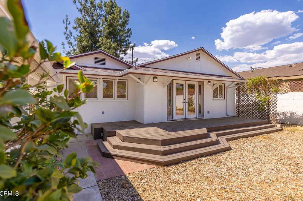 322 S Padre Juan Ave, Ojai, CA 93023