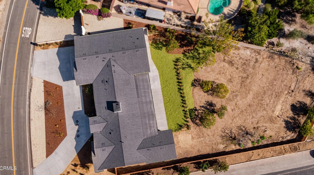 1226 Calle Aurora, Camarillo CA  93010-8438 exterior