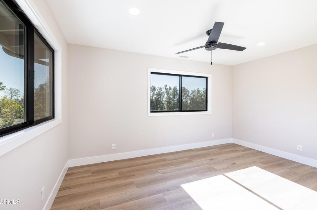 1226 Calle Aurora, Camarillo CA  93010-8438 exterior