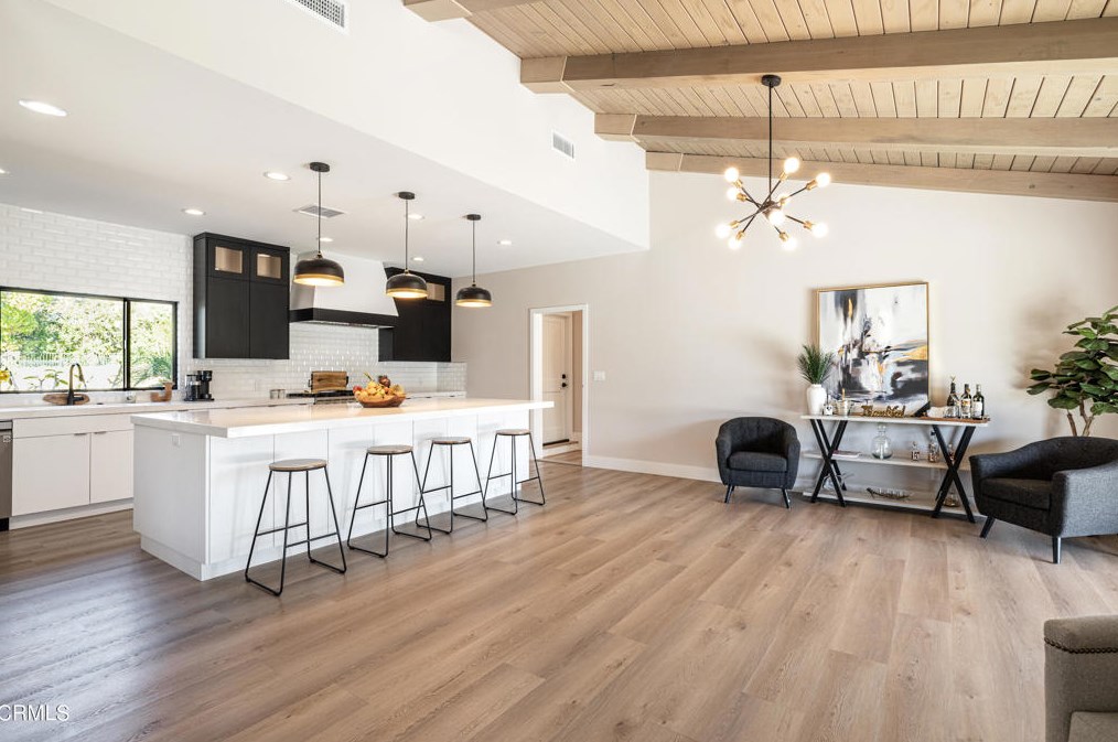 1226 Calle Aurora, Camarillo CA  93010-8438 exterior