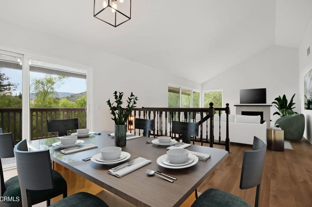 5 Sparrowhawk Ln, Calabasas, CA 91377